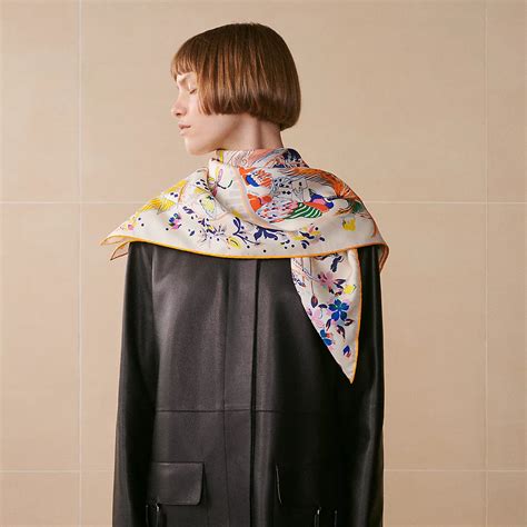 emile et une nuit scarf